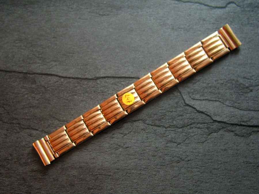 17 mm vintage rose Gold plated Flex Bracelet from the 50s No247