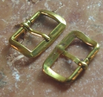Vintage  15 mm y gold plated Buckles No 663